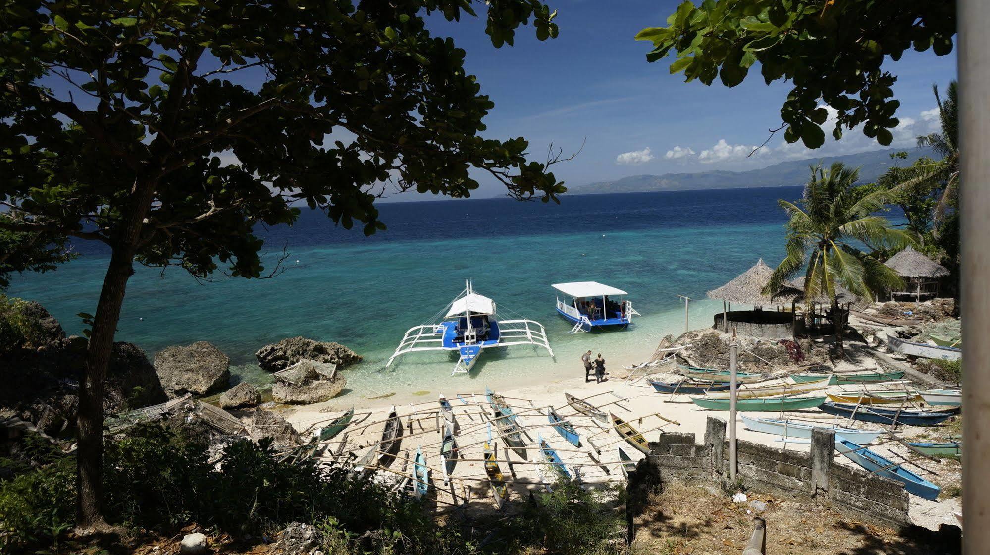 Coco White Beach Resort Bohol Exterior photo